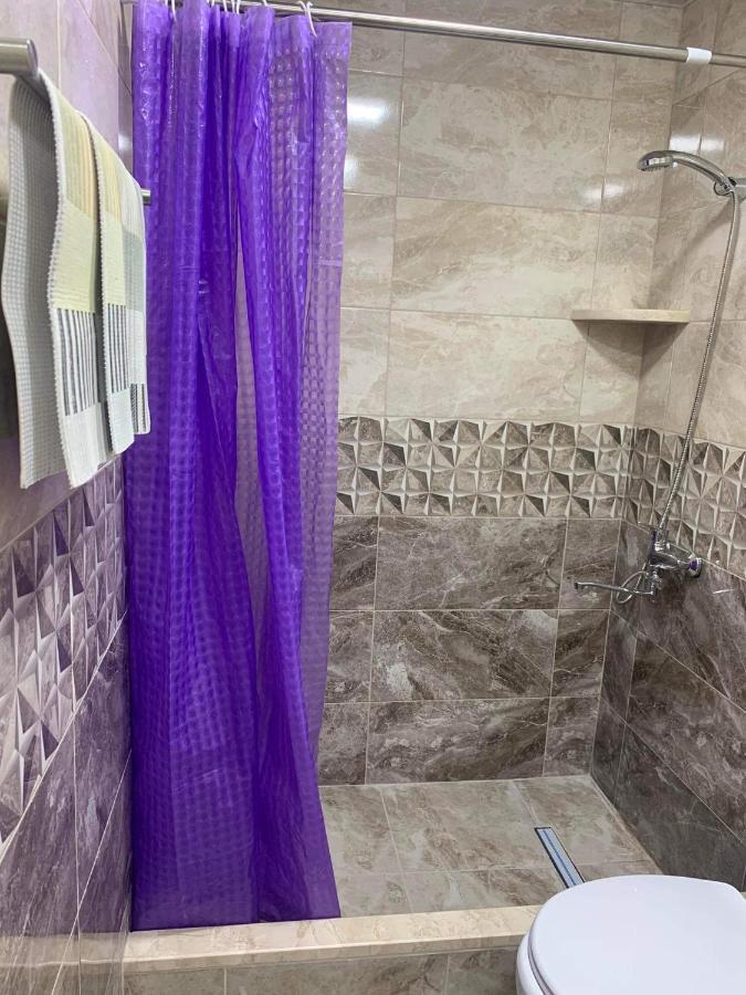 Hostel Saba Kutaisi Exteriör bild